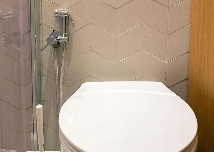 Nel Cuore Di Monti Apartament *